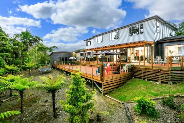 Photo of property in 16 Hobson Heights Road, Lucas Heights, Auckland, 0632