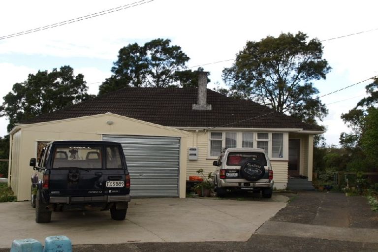 Photo of property in 16 Raleigh Place, Otara, Auckland, 2023