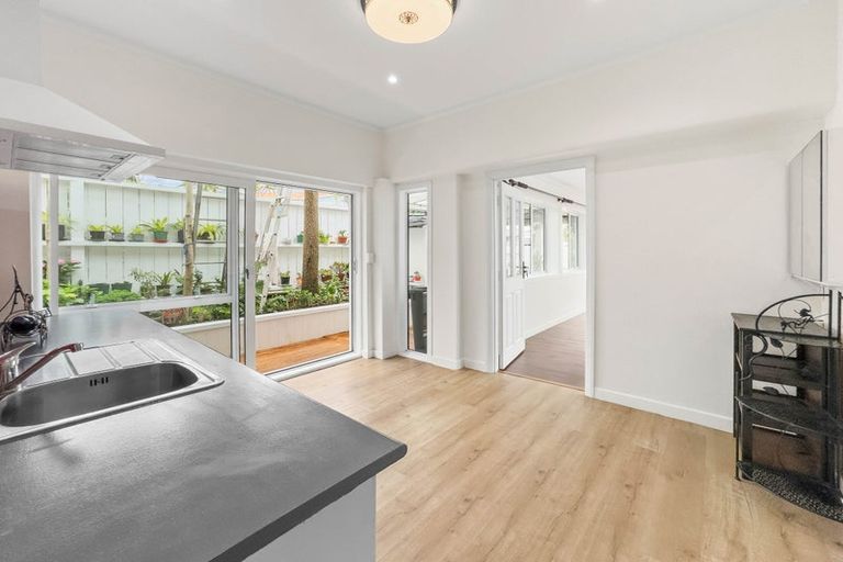 Photo of property in 73c East Coast Road, Castor Bay, Auckland, 0620
