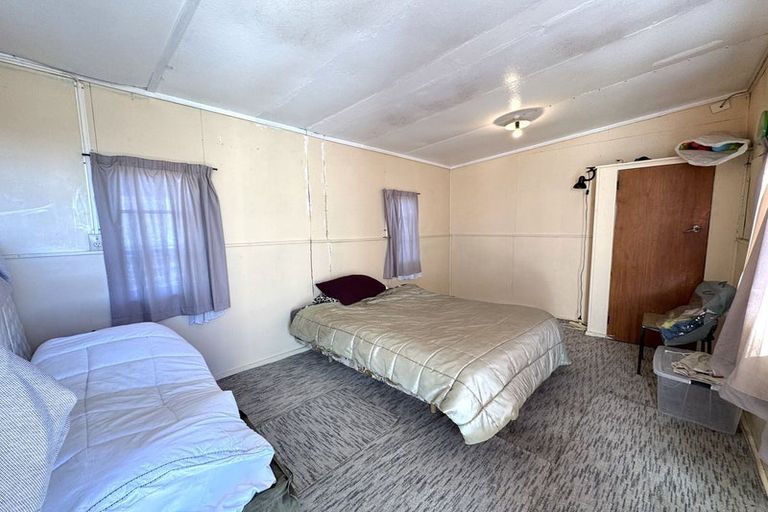 Photo of property in 8 Kowhai Street, Kaka Point, Balclutha, 9271