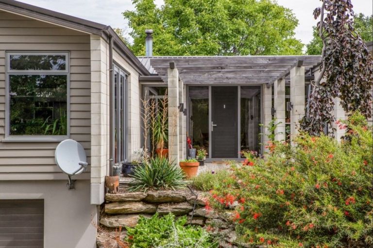 Photo of property in 293 Riverbank Road, Wanaka, 9382