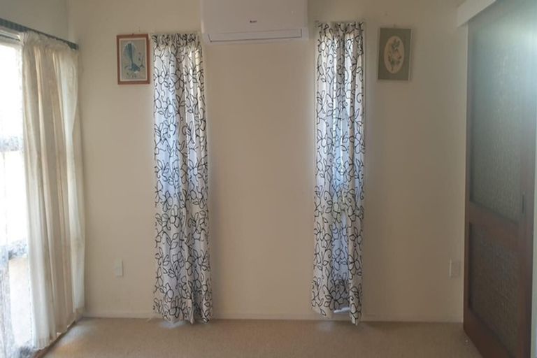 Photo of property in 2/134a Kolmar Road, Papatoetoe, Auckland, 2025