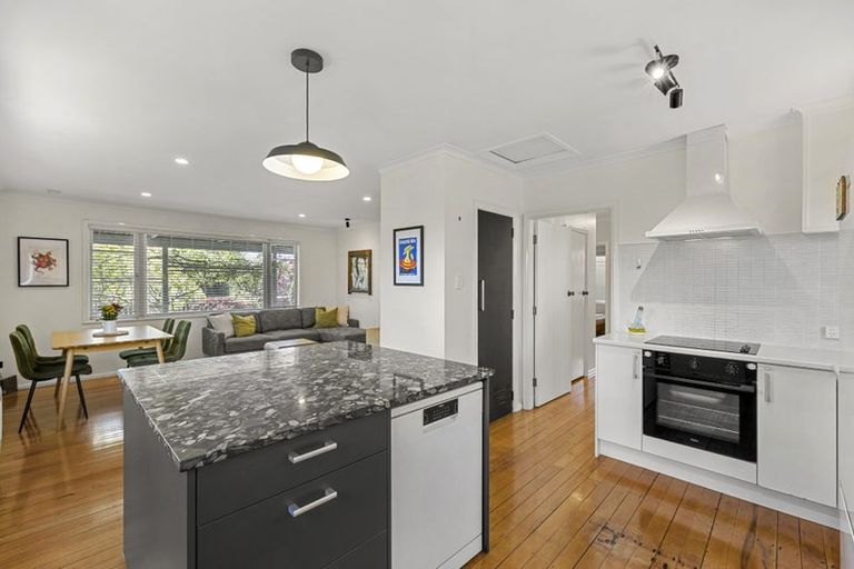 Photo of property in 11 Keats Terrace, Leamington, Cambridge, 3432