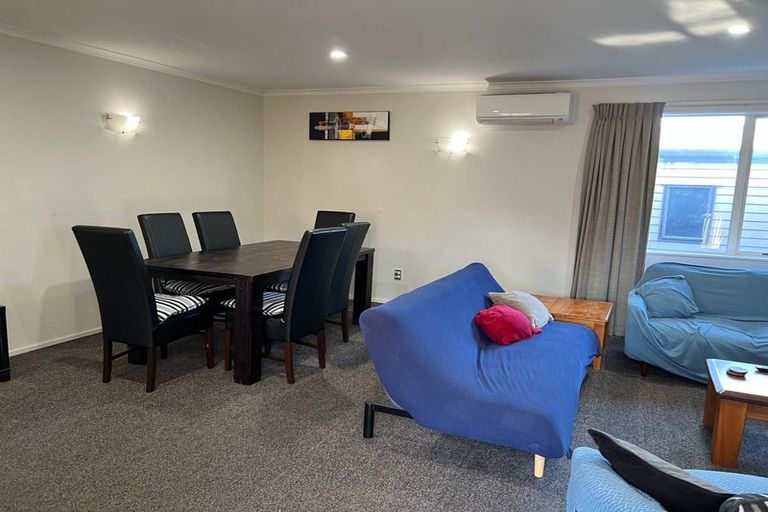 Photo of property in 325 Main South Road, Hornby, Christchurch, 8042