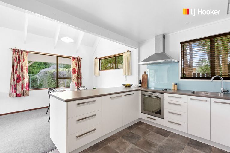 Photo of property in 11 Cedar Crescent, Mosgiel, 9024