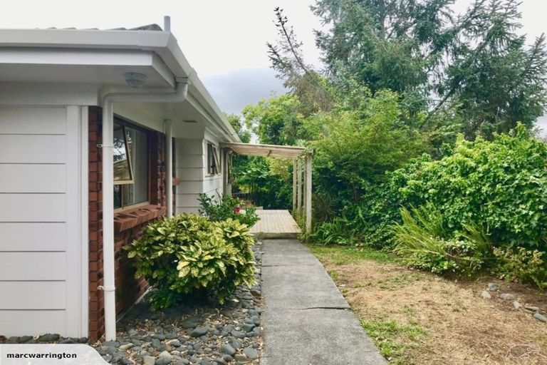 Photo of property in 5a Himalaya Crescent, Lynfield, Auckland, 1042