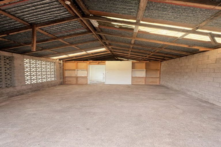 Photo of property in 5 Tiri Road, Manly, Whangaparaoa, 0930