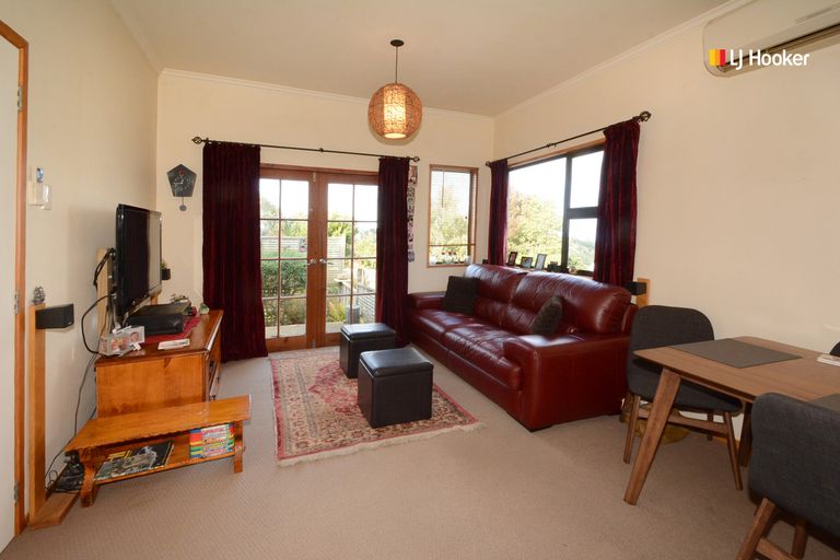 Photo of property in 10 Helensburgh Road, Halfway Bush, Dunedin, 9010
