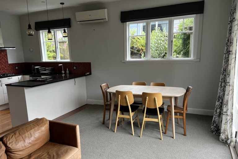 Photo of property in 47a Lake Road, Devonport, Auckland, 0624