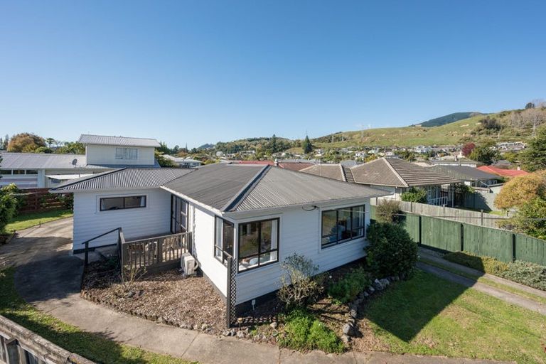 Photo of property in 8 Palm Avenue, Stoke, Nelson, 7011