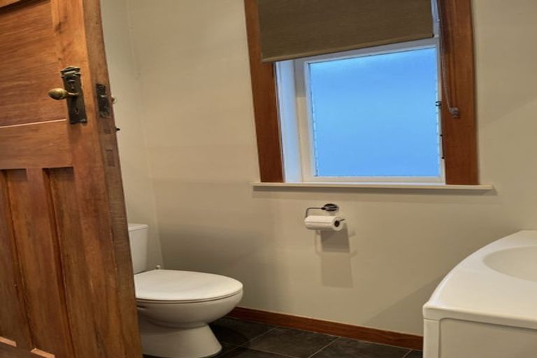 Photo of property in 51 Overtoun Terrace, Hataitai, Wellington, 6021