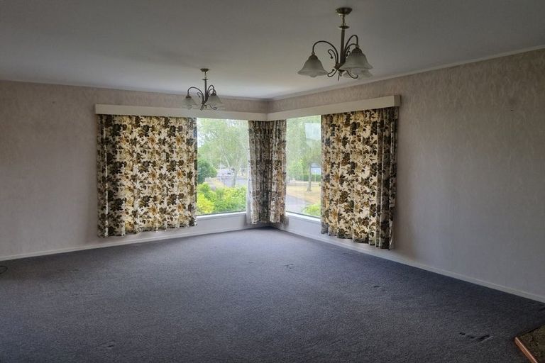 Photo of property in 31 Waitawa Place, Lynmore, Rotorua, 3010