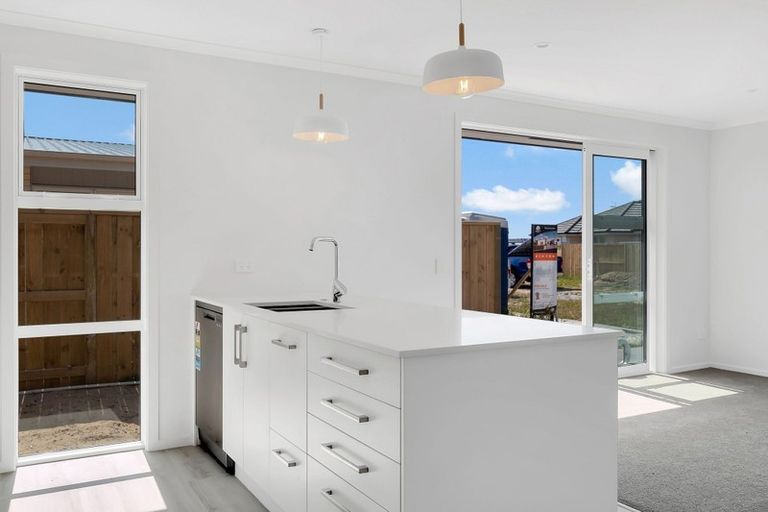 Photo of property in 22 Toi Place, Papamoa, 3118