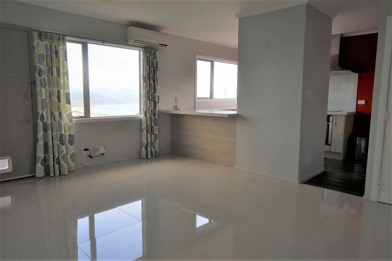 Photo of property in 37b Acacia Avenue, Maungaraki, Lower Hutt, 5010