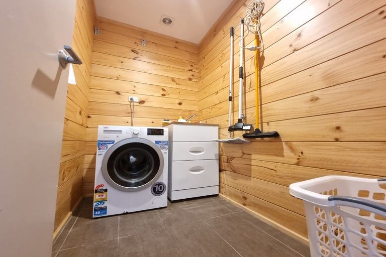 Photo of property in 8 Hurren Place West, Kumara Junction, Hokitika, 7882