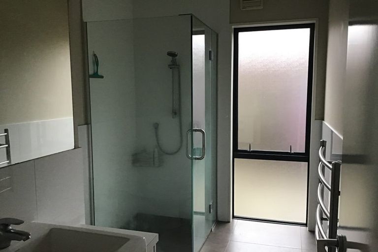 Photo of property in 17b Burdale Street, Riccarton, Christchurch, 8011