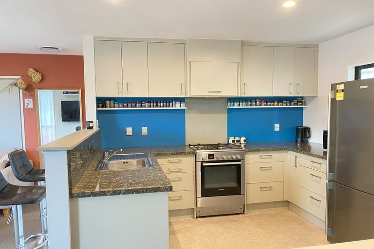 Photo of property in 47a Percy Dyett Drive, Karori, Wellington, 6012