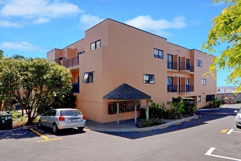 Photo of property in 38/241 Hinemoa Street, Birkenhead, Auckland, 0626