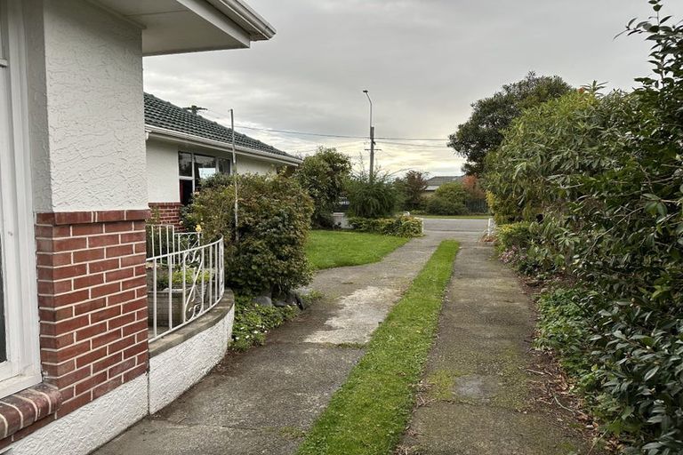 Photo of property in 228 Avonhead Road, Avonhead, Christchurch, 8042