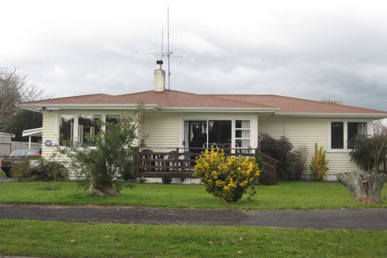 Photo of property in 42 Sheridan Street, Silverdale, Hamilton, 3216