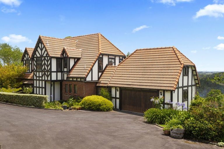 Photo of property in 180 Ara-kotinga, Whitford, Manurewa, 2576