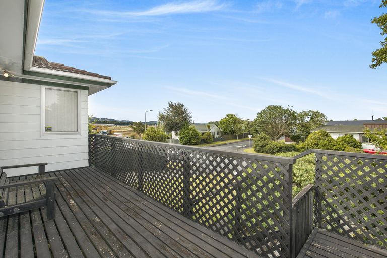 Photo of property in 44 Bellfield Road, Opaheke, Papakura, 2113