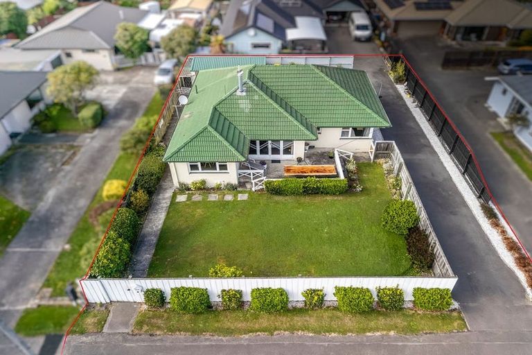 Photo of property in 17 Mahoe Street, Templeton, Christchurch, 8042