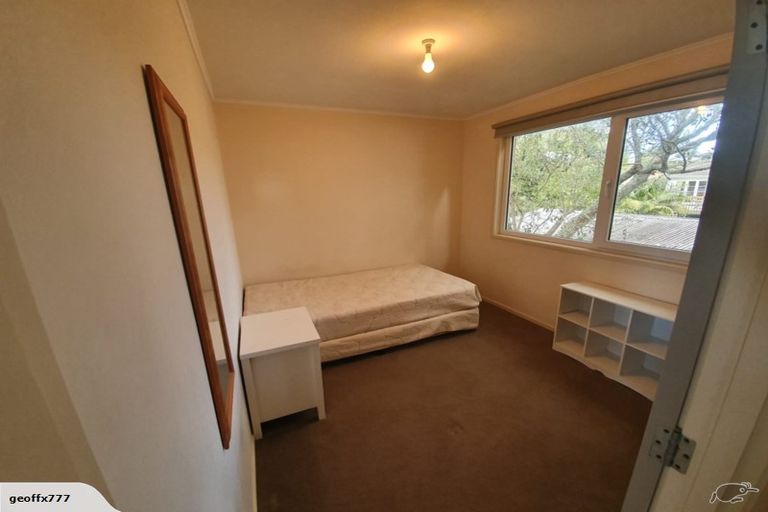 Photo of property in 21 Judkins Crescent, Cockle Bay, Auckland, 2014