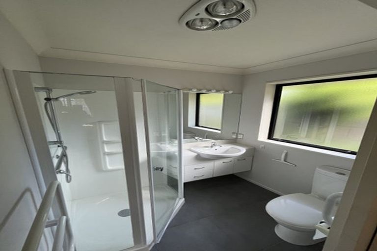 Photo of property in 24 Glamis Place, Cashmere, Christchurch, 8022