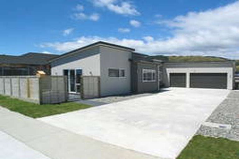Photo of property in 7 Pukemere Way, Pukerua Bay, 5026