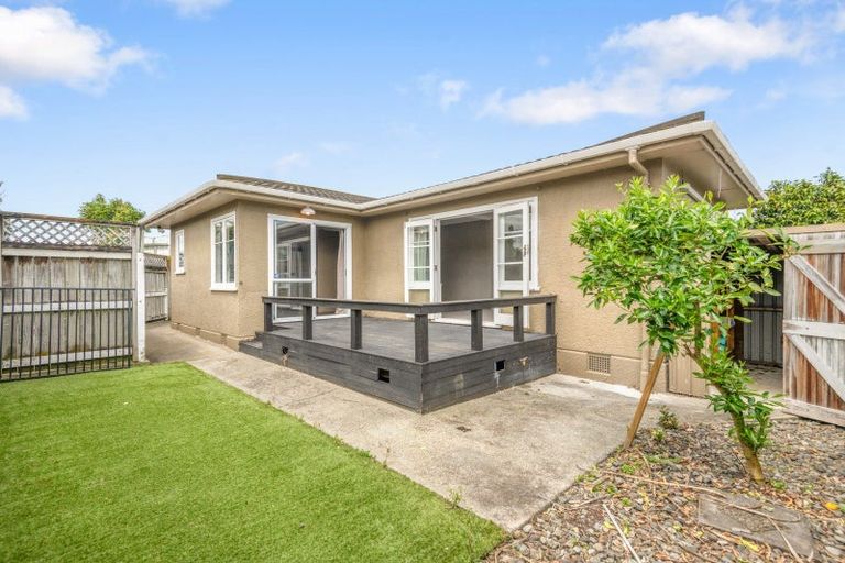 Photo of property in 7 Saint Albans Avenue, Hokowhitu, Palmerston North, 4410