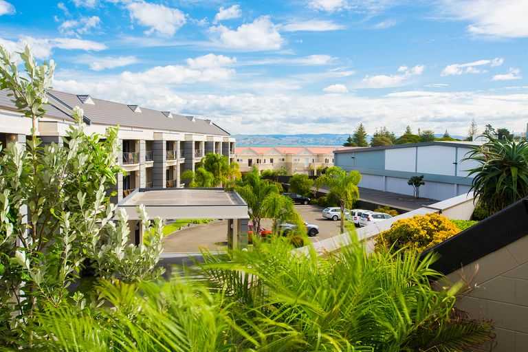 Photo of property in 4 Reads Quay, Gisborne, 4010