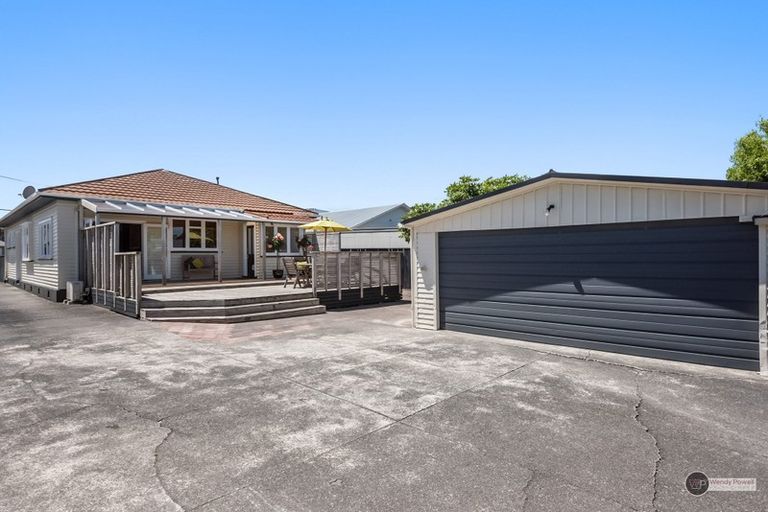 Photo of property in 15 Ropata Crescent, Boulcott, Lower Hutt, 5010