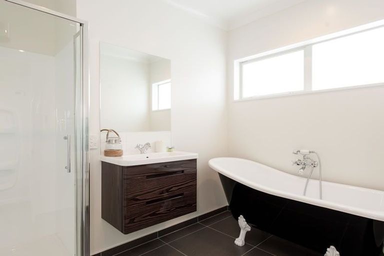 Photo of property in 43 Hamill Road, Halswell, Christchurch, 8025