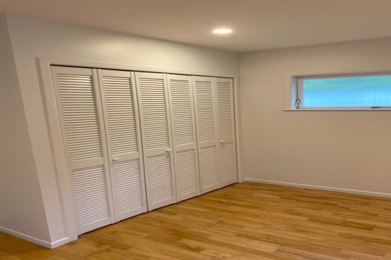 Photo of property in 18 Beresford Street, Bayswater, Auckland, 0622