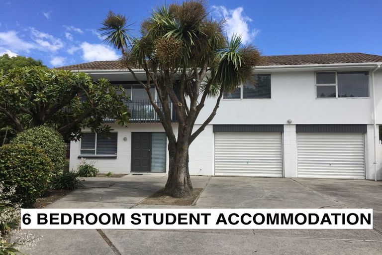 Photo of property in 12 Moorpark Place, Ilam, Christchurch, 8041