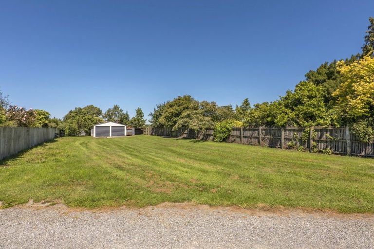 Photo of property in 13 Avoca Place, Darfield, 7510