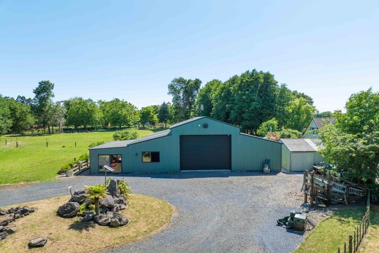 Photo of property in 330 Gun Club Road, Pukekohe, 2676