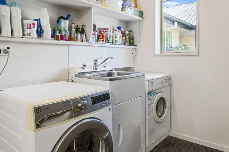 Photo of property in 70 Victoria Street, Oxford, 7430