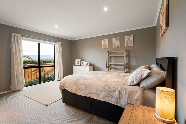 Photo of property in 11 Holyoake Terrace, Omokoroa, 3114