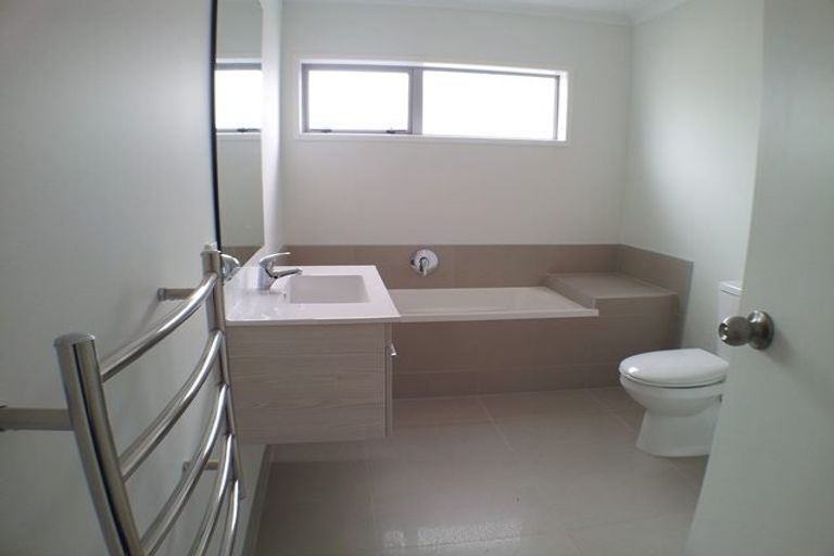 Photo of property in 79 Buckley Avenue, Hobsonville, Auckland, 0616