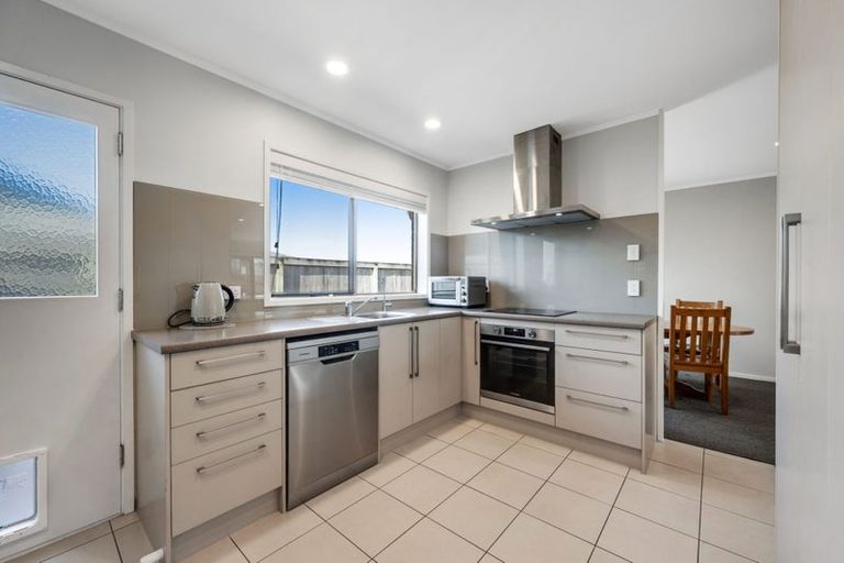Photo of property in 1/78 Prince Regent Drive, Half Moon Bay, Auckland, 2012