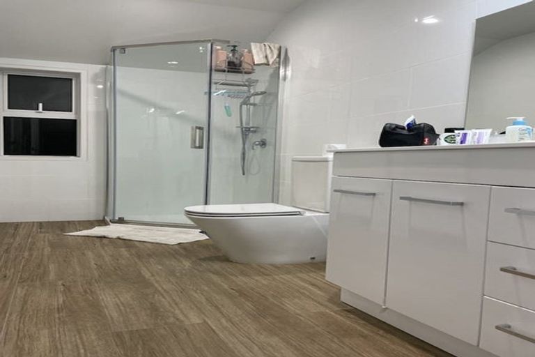 Photo of property in 25a Addison Drive, Glendene, Auckland, 0602