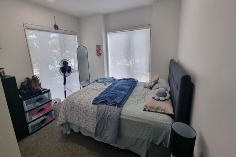 Photo of property in 64 Landscape Road, Papatoetoe, Auckland, 2025