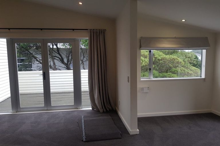 Photo of property in 59a Mandalay Terrace, Khandallah, Wellington, 6035
