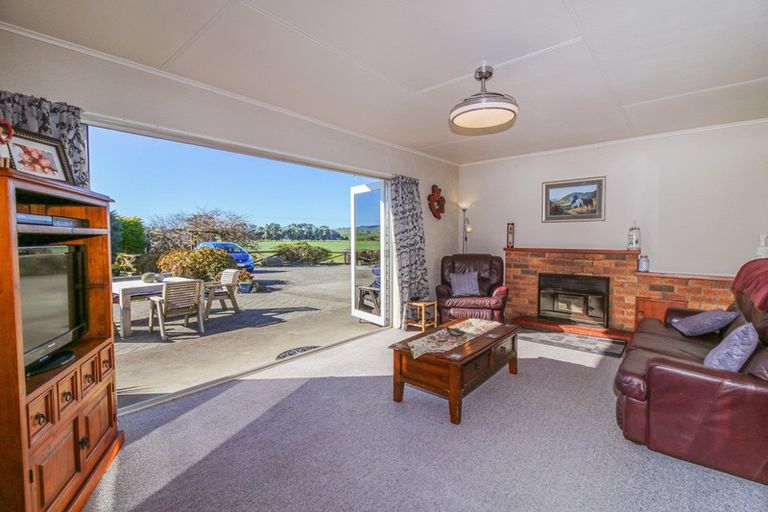 Photo of property in 52 Donghi Road, Ormondville, Dannevirke, 4977