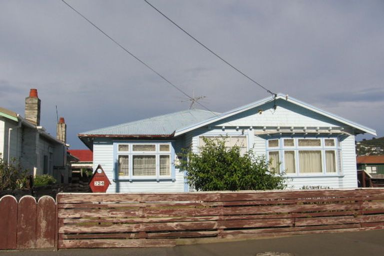 Photo of property in 224 Coutts Street, Rongotai, Wellington, 6022