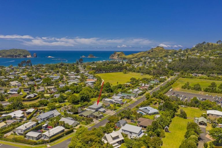 Photo of property in 9 Pa Road, Hahei, Whitianga, 3591