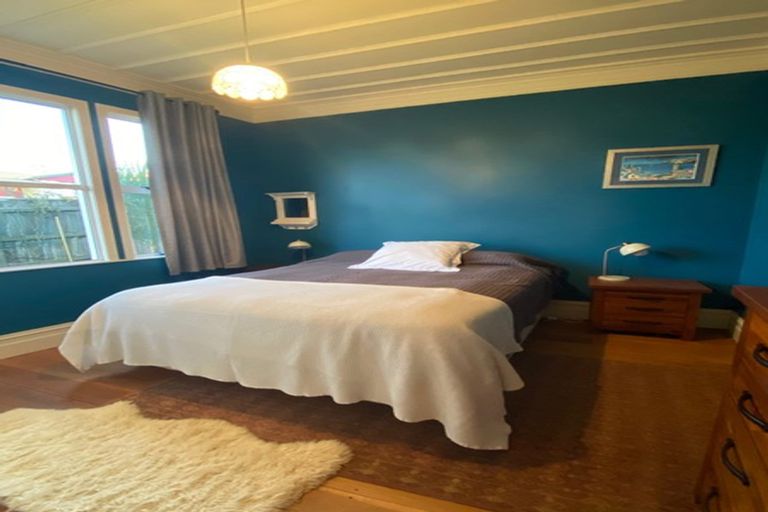 Photo of property in 36 Morley Street, New Plymouth, 4310