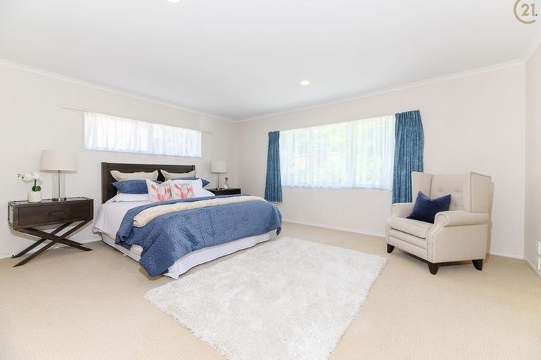 Photo of property in 28 Santa Ana Drive, Dannemora, Auckland, 2016